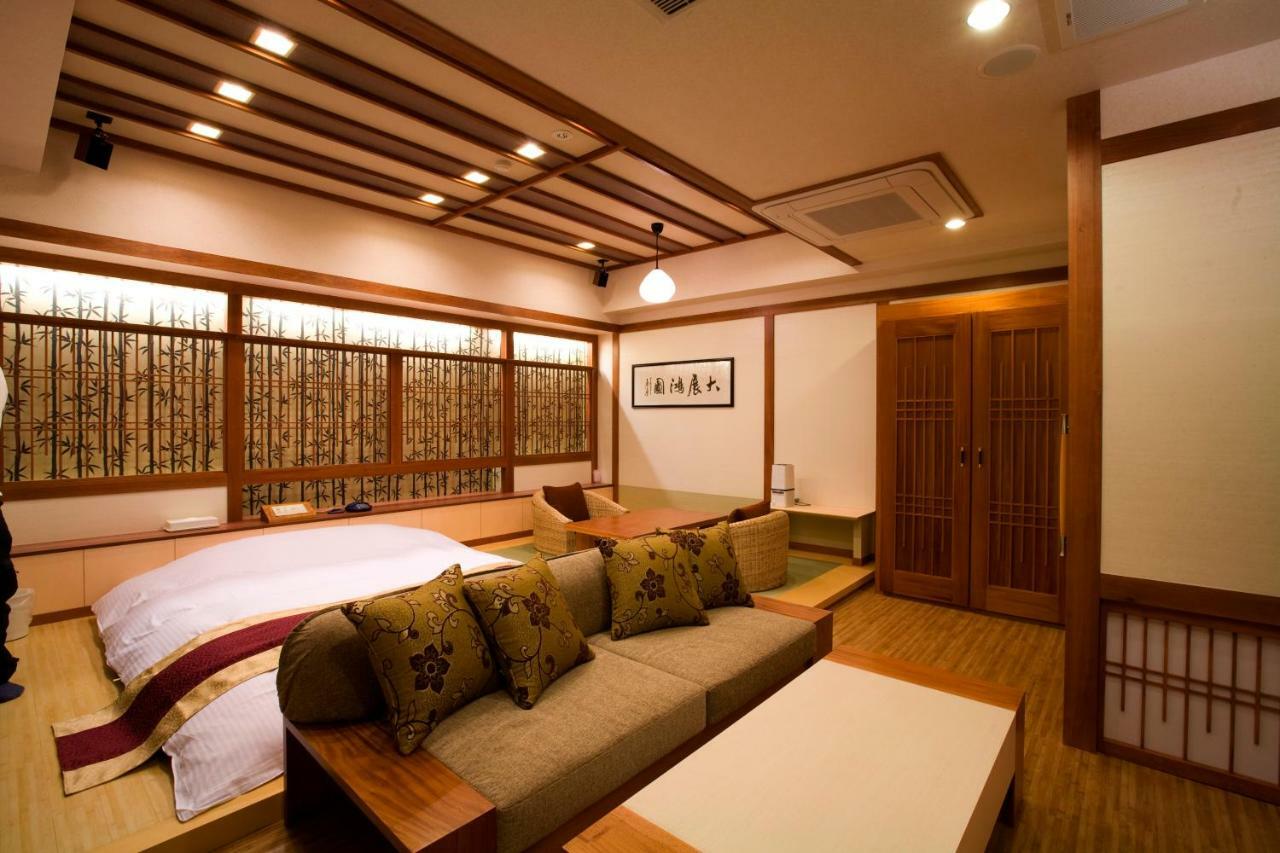 Hotel Bintang Pari Resort (Adults Only) Kobe Eksteriør billede